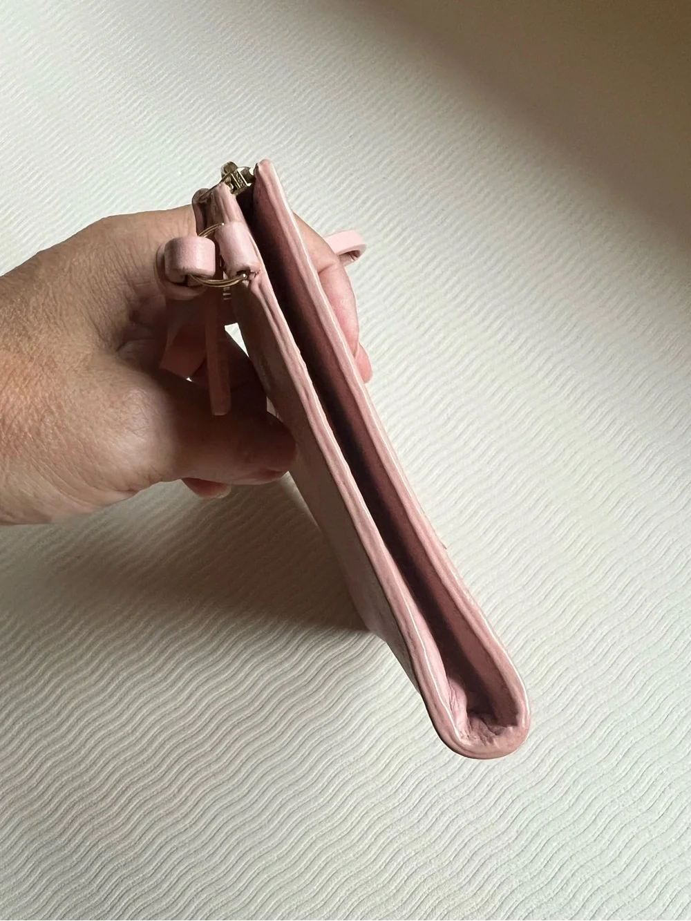 Kate Spade New York North Court Bow Leyna Wristlet Clutch – Rose Jade 🎀 NWOT